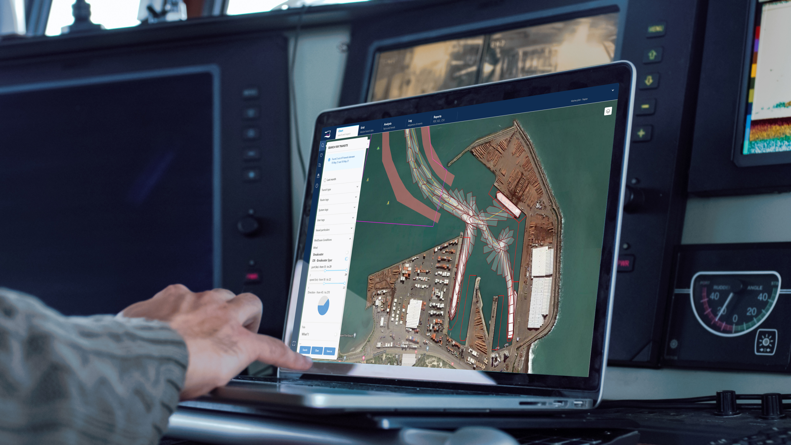 TransitAnalyst gives ports and pilots access to tools that filter, visualise and analyse past transits.