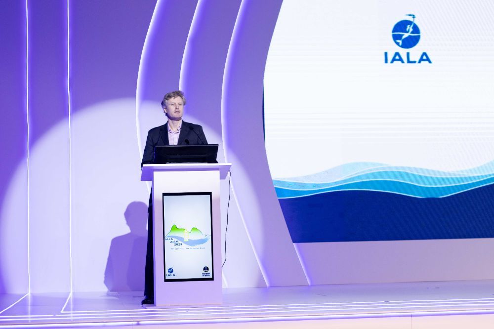 Dr. Matthew Turner presenting at the IALA 2023 conference